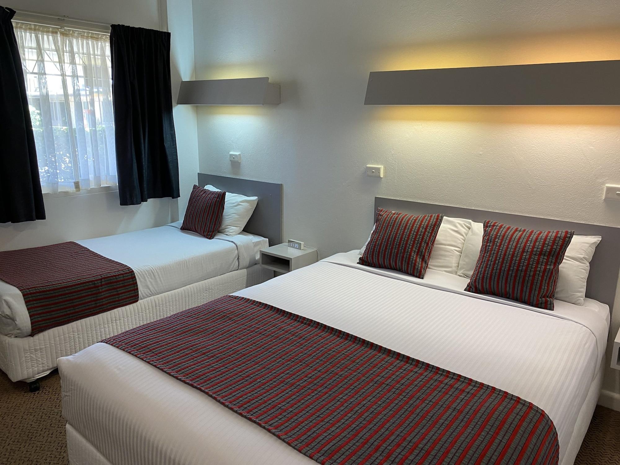 Ben Hall Motor Inn Forbes Kültér fotó