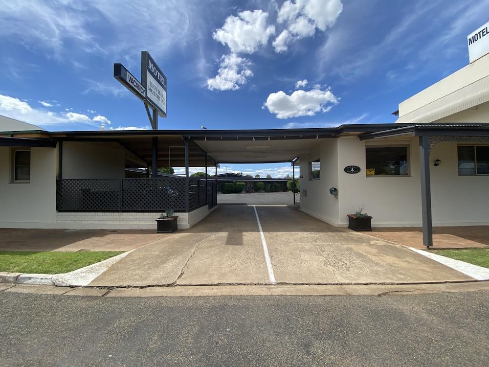 Ben Hall Motor Inn Forbes Kültér fotó